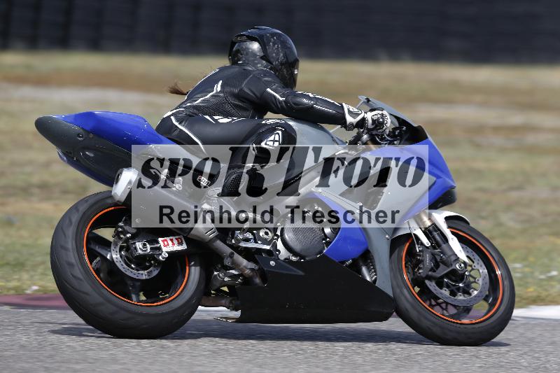 /37 09.08.2026  Pluess Motosport ADR/Einsteiger/103